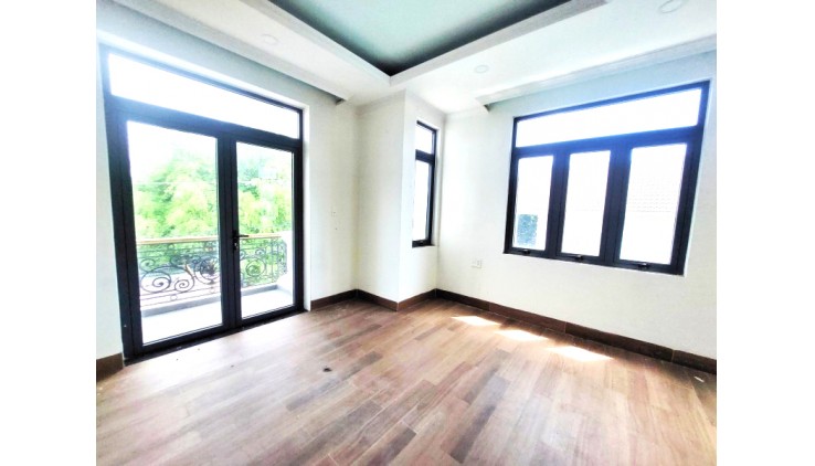 Bán Biệt Thự Mặt Tiền 5 Tầng 302m2_12x25m Gần Quốc Lộ 1K Linh Xuân Thủ Đức Chỉ 14,5 tỷ